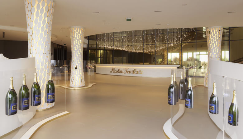 Nicolas Feuillatte Houseの地下室を訪問してください