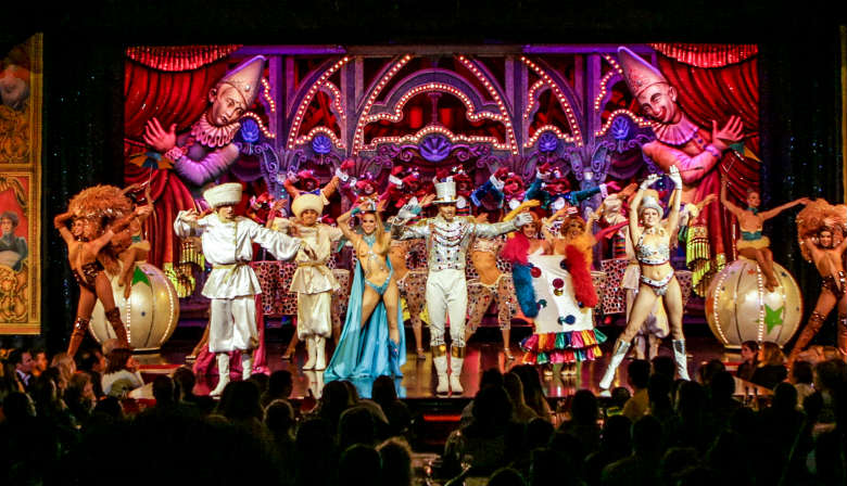 Cena espectáculo del Moulin Rouge (Menú Toulouse Lautrec), transporte incluido