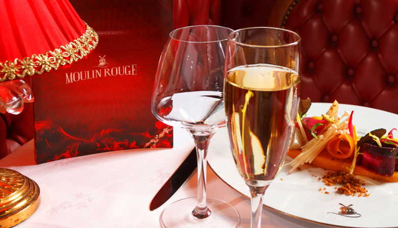  Abendessen im Moulin Rouge ©C.Zekser
