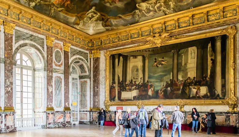 Explore in detail the Palace of Versailles