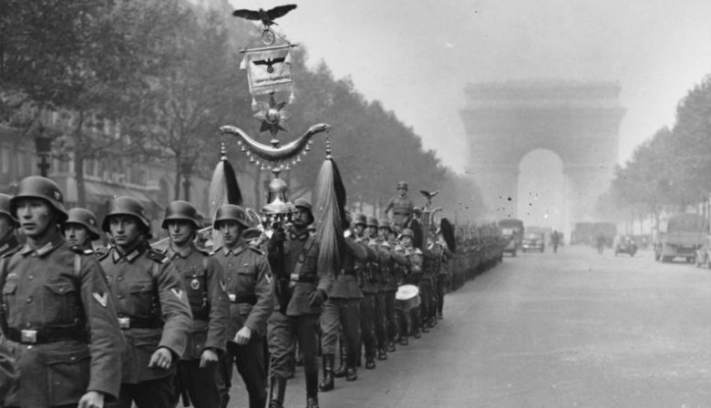 paris ww2 walking tour