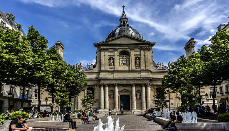 Literature Guided Walking Tour in a Private Group