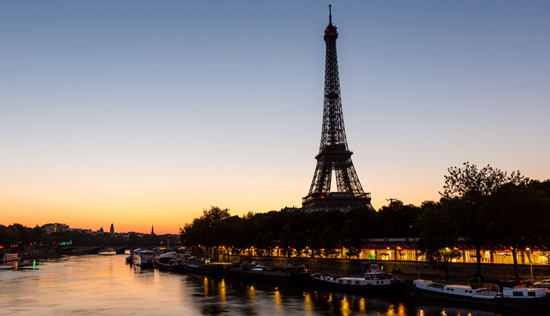 Vistas de la Torre Eiffel sin cola acceso prioritario