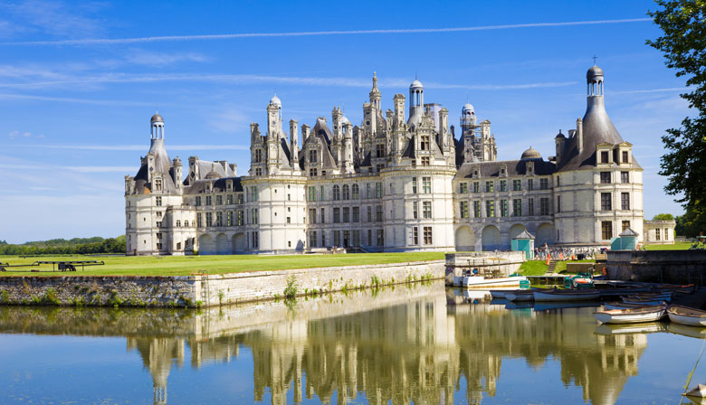 Loire Valley Chateaux Day Trip On Leonardo Da Vinci In A Small Group Lunch Included Pariscityvision