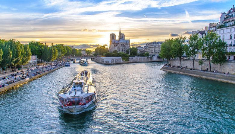 Pass by Notre-Dame during a Seine cruise