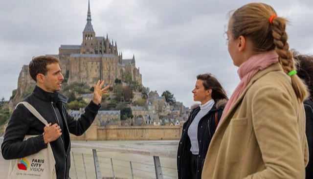 Mont-Saint-Michel Abbey: guided tour - PARISCityVISION