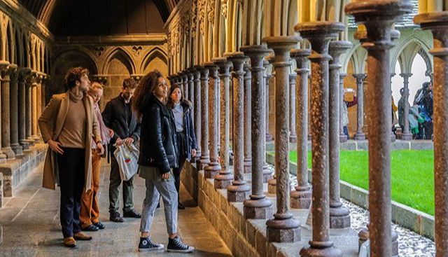 Visit Mont Saint Michel cloister with a guide