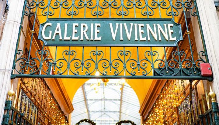 Vivienne Gallery