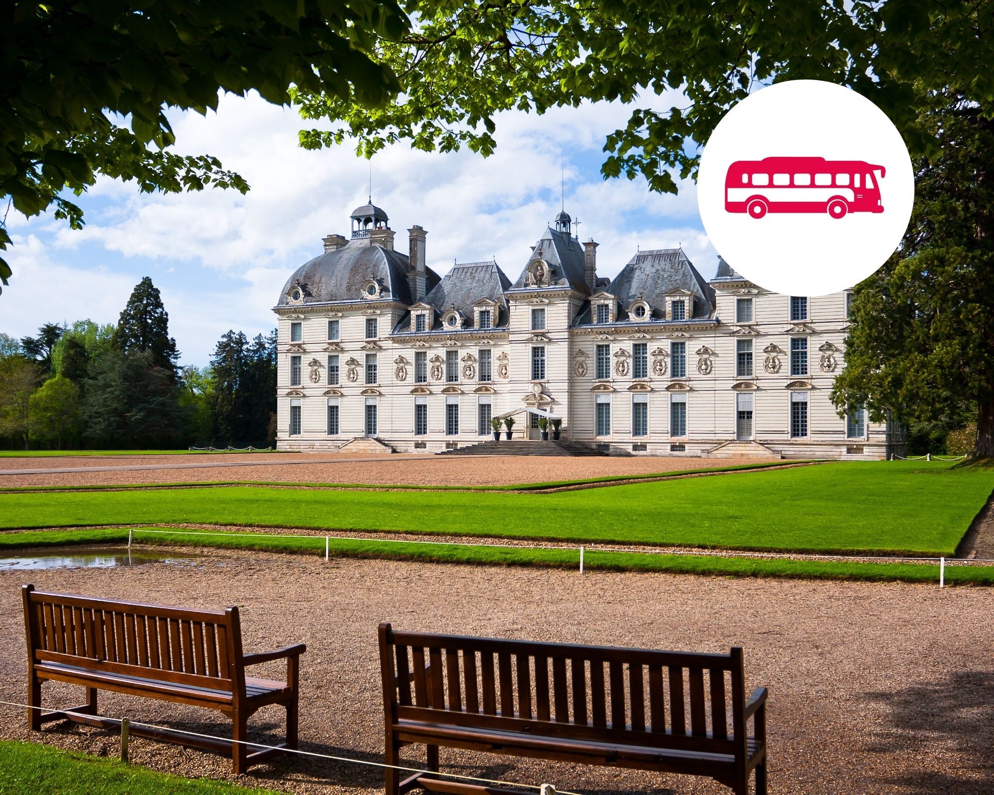 Visite Audio-Guidée d'une journée des Châteaux de la Loire, au départ de Paris (transport inclus)